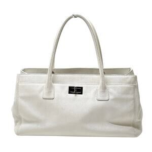 Chanel Vintage Executive Tote White Caviar Leather